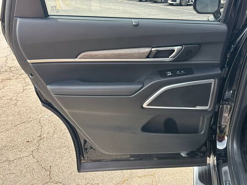 Used 2021 Kia Telluride SX w/ SX Prestige Package AWD/4WD image 22