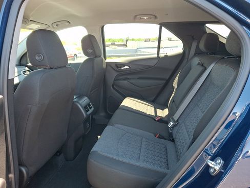 Certified 2023 Chevrolet Equinox LT AWD/4WD image 10