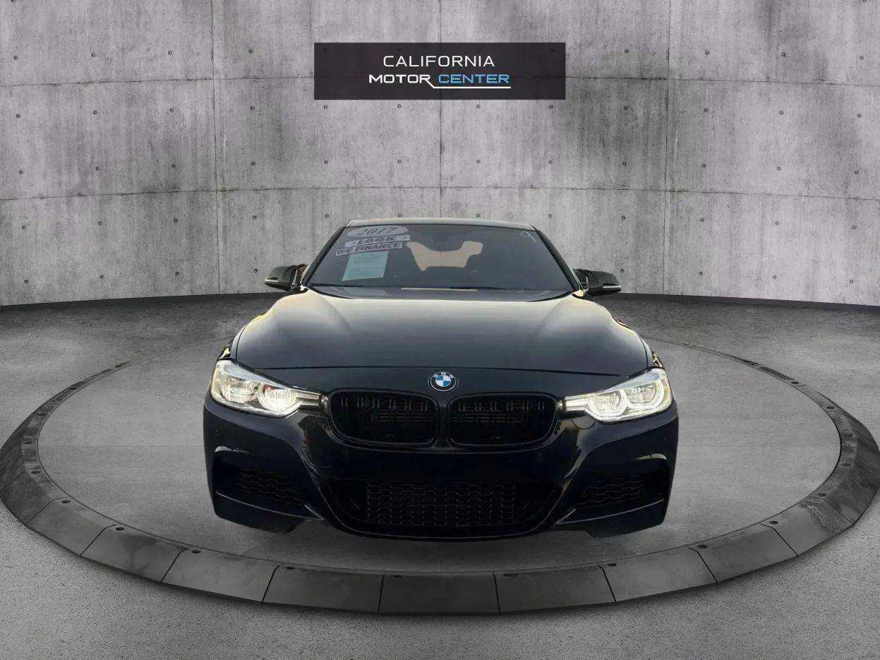Used 2017 BMW 340i Sedan RWD image 2