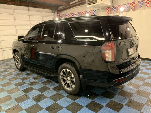 Used 2021 Chevrolet Tahoe RST w/ Luxury Package image 3