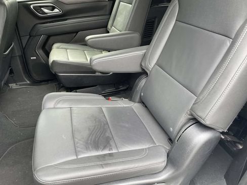 Used 2024 Chevrolet Suburban LT w/ LT Signature Package AWD/4WD image 15