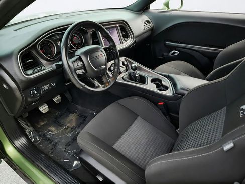 Used 2022 Dodge Challenger R/T Scat Pack RWD image 22