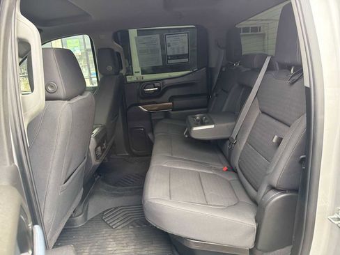 Used 2021 Chevrolet Silverado 1500 LT Trail Boss w/ LPO, Dark Essentials Package image 23