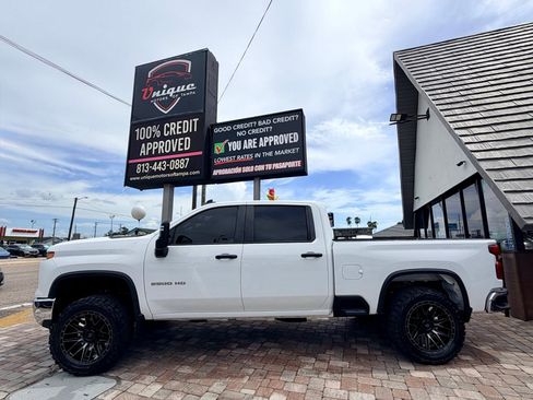 Used 2024 Chevrolet Silverado 2500 W/T w/ WT Convenience Package RWD image 8