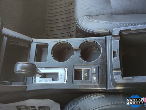 Used 2017 Subaru Outback 3.6R Limited image 21