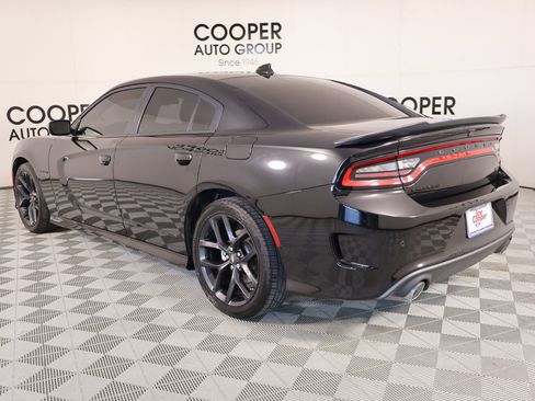 Used 2022 Dodge Charger R/T w/ Driver Convenience Group image 22