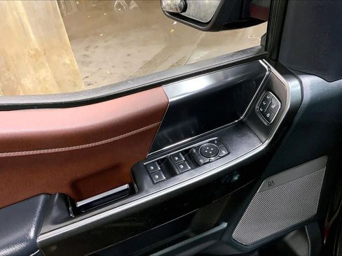 Used 2021 Ford F150 Lariat w/ Equipment Group 502A High image 36