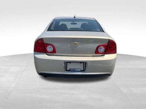 Used 2010 Chevrolet Malibu LS FWD image 6