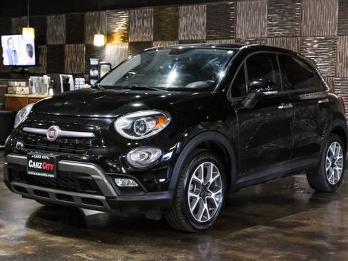 Used 2018 FIAT 500X Trekking image 6