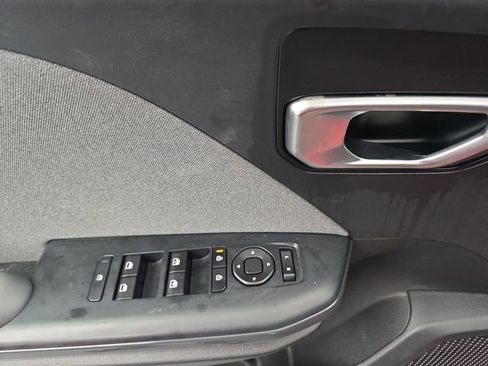 Used 2025 Kia K4 EX FWD image 25