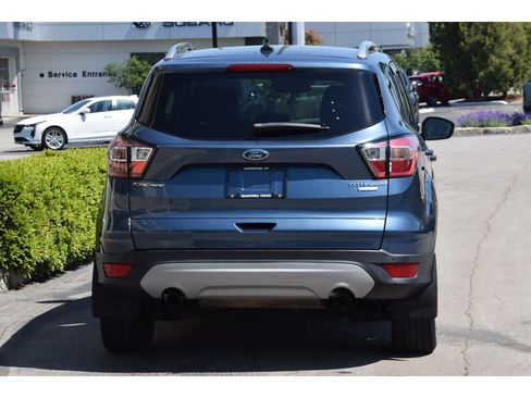 Used 2018 Ford Escape Titanium FWD image 5