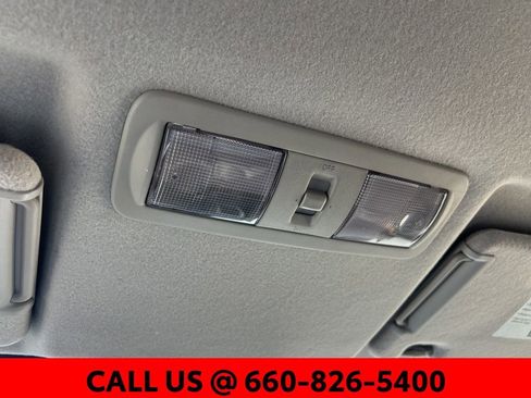 Used 2011 Nissan Xterra S image 17