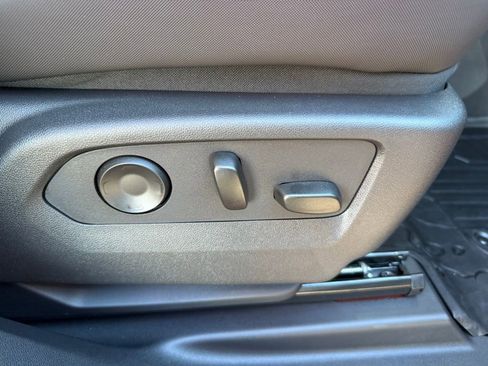 New 2026 GMC Hummer EV 4x4 Crew Cab image 14