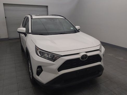 Used 2019 Toyota RAV4 XLE w/ Convenience Package image 14
