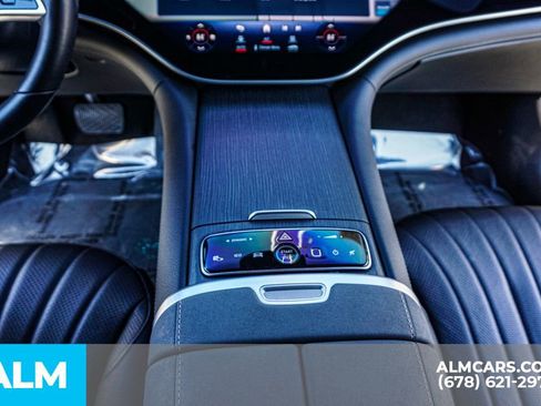 Used 2022 Mercedes-Benz EQS 580 580 image 40