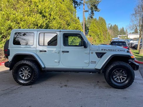 Used 2024 Jeep Wrangler Rubicon 392 image 3