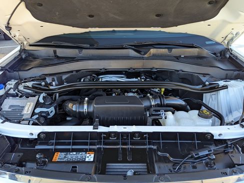 Used 2023 Ford Explorer King Ranch w/ Technology Package image 31