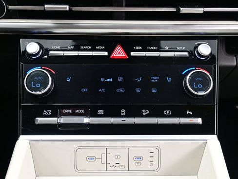 Certified 2026 Hyundai Santa Fe SEL AWD/4WD image 21