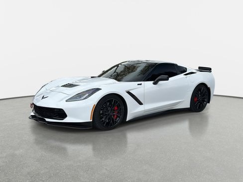 Used 2016 Chevrolet Corvette Stingray Coupe w/ 3LT Preferred Equipment Group image 7