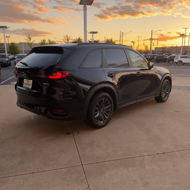 Used 2025 MAZDA CX-70 3.3 Turbo w/ Preferred Package AWD/4WD image 5