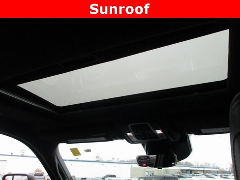 Used 2024 RAM 3500 Laramie w/ Night Edition image 15