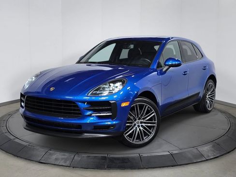 Certified 2019 Porsche Macan AWD/4WD image 1