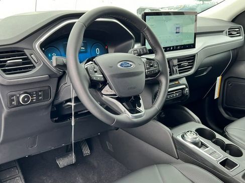 New 2026 Ford Escape Platinum w/ Premium Technology Package image 19