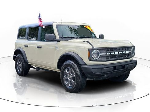 Certified 2026 Ford Bronco Big Bend AWD/4WD image 2