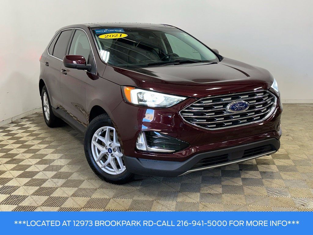 Used 2021 Ford Edge SEL w/ Convenience Package AWD/4WD image 4