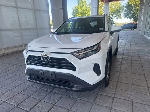 Certified 2024 Toyota RAV4 XLE w/ Convenience Package AWD/4WD image 24