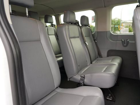 Used 2018 Ford Transit 350 XL RWD image 22