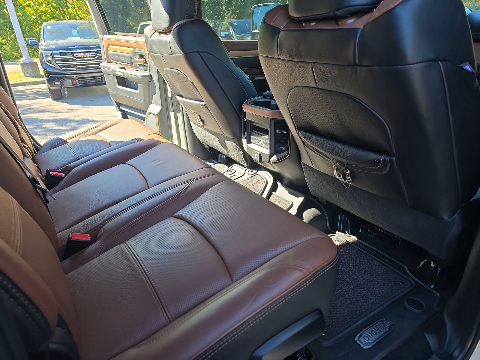 Used 2024 RAM 2500 Limited w/ Safety Group AWD/4WD image 11