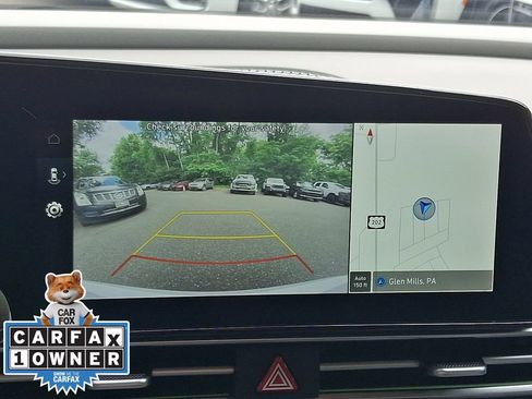 Used 2024 Hyundai Elantra SEL FWD image 19