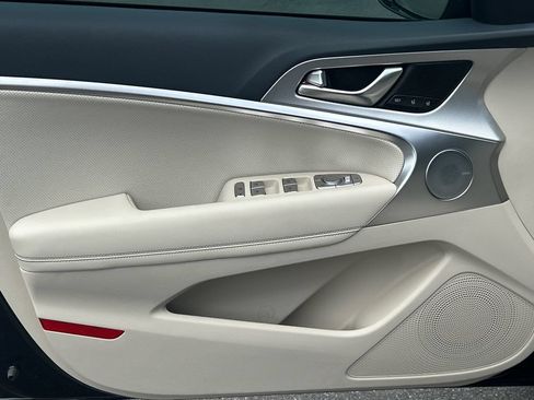 New 2026 Genesis G70 2.5T Prestige AWD/4WD image 10