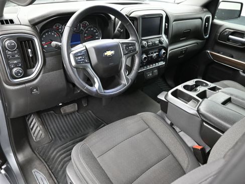 Used 2021 Chevrolet Silverado 1500 LT image 22