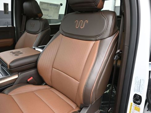 New 2025 Ford F150 King Ranch w/ FX4 Off-Road Package image 28