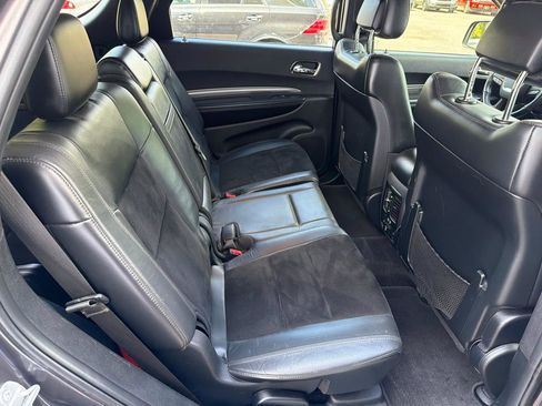 Used 2018 Dodge Durango GT w/ Blacktop Package AWD/4WD image 12