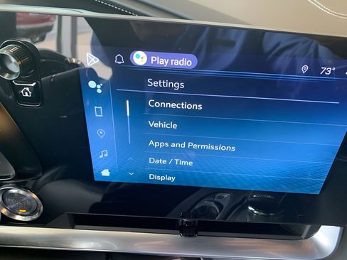 Used 2024 Chevrolet Corvette Stingray Premium Conv w/ Battery Protection Package image 20