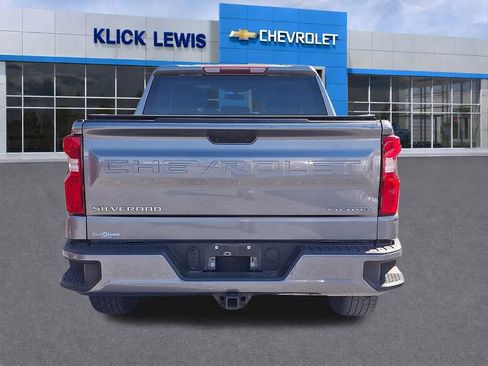 Used 2022 Chevrolet Silverado 1500 Custom AWD/4WD image 6