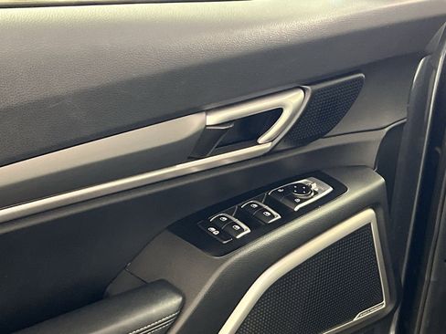 Used 2020 Kia Telluride LX image 12