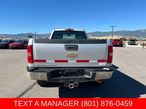 Used 2011 Chevrolet Silverado 2500 W/T AWD/4WD image 4