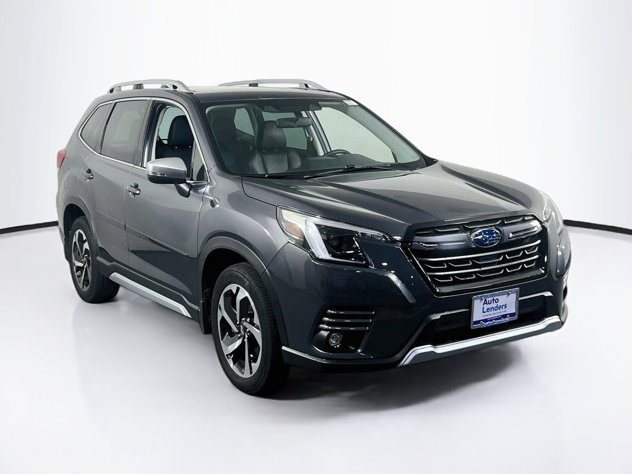 Used 2023 Subaru Forester Touring AWD/4WD image 3