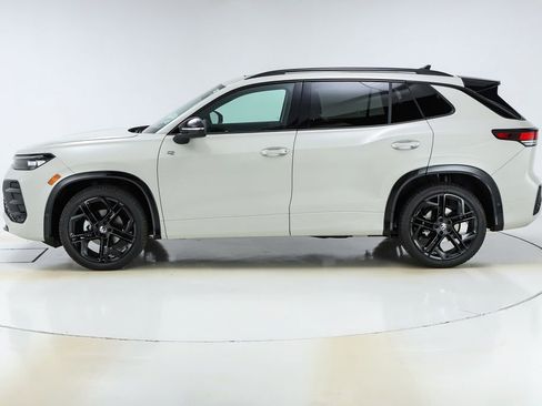 New 2026 Volkswagen Tiguan SE R-Line image 2