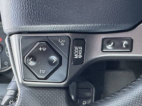 Used 2018 Toyota Tacoma TRD Sport w/ Technology Package AWD/4WD image 39