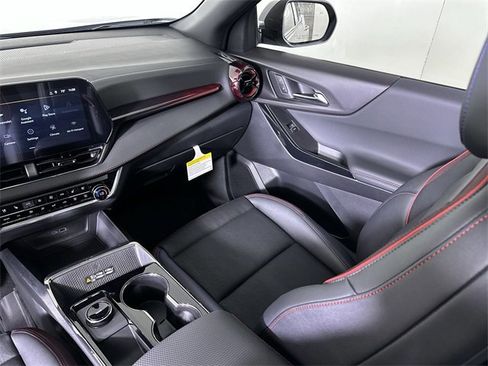 New 2026 Chevrolet Equinox RS w/ Convenience Package III image 36