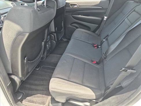 Used 2014 Jeep Grand Cherokee Laredo w/ Quick Order Package 23E RWD image 17