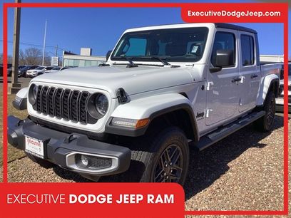 New 2025 Jeep Gladiator Sport