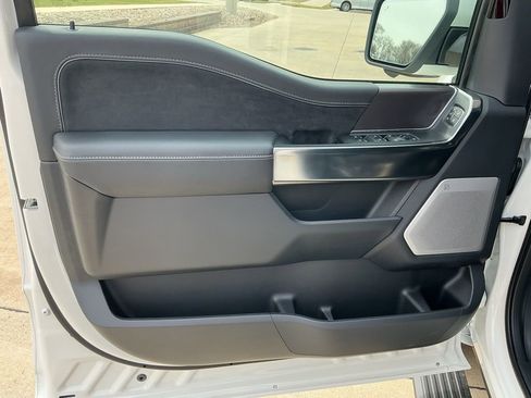 New 2026 Ford F150 Platinum image 9