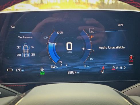 Used 2024 Chevrolet Blazer EV RS AWD/4WD image 17