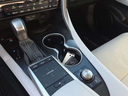 Certified 2022 Lexus RX 350 AWD image 20